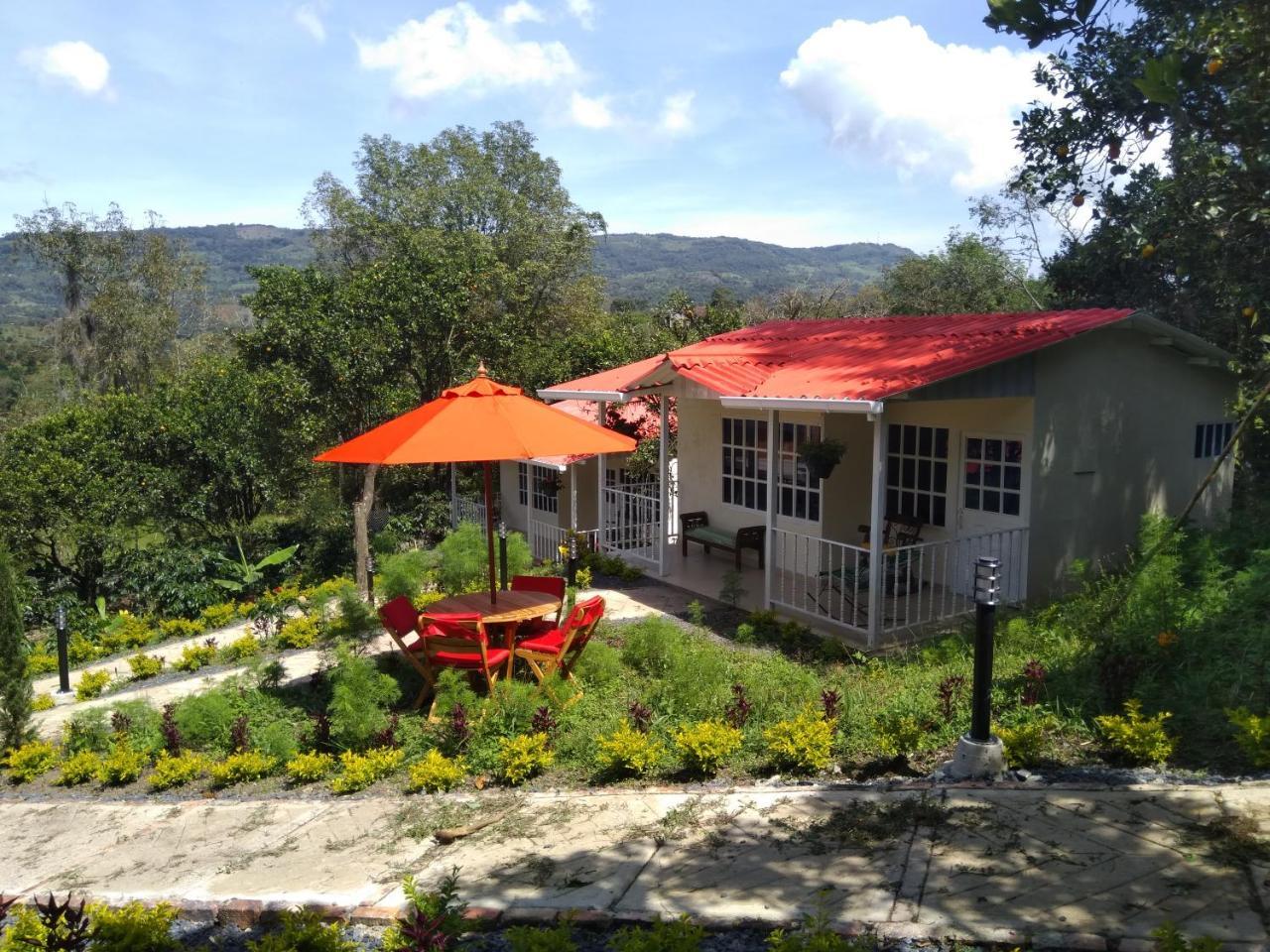 Hostal Fisterra Моникира Екстериор снимка