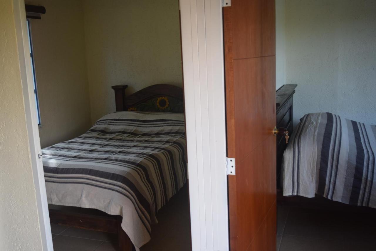 Hostal Fisterra Моникира Екстериор снимка