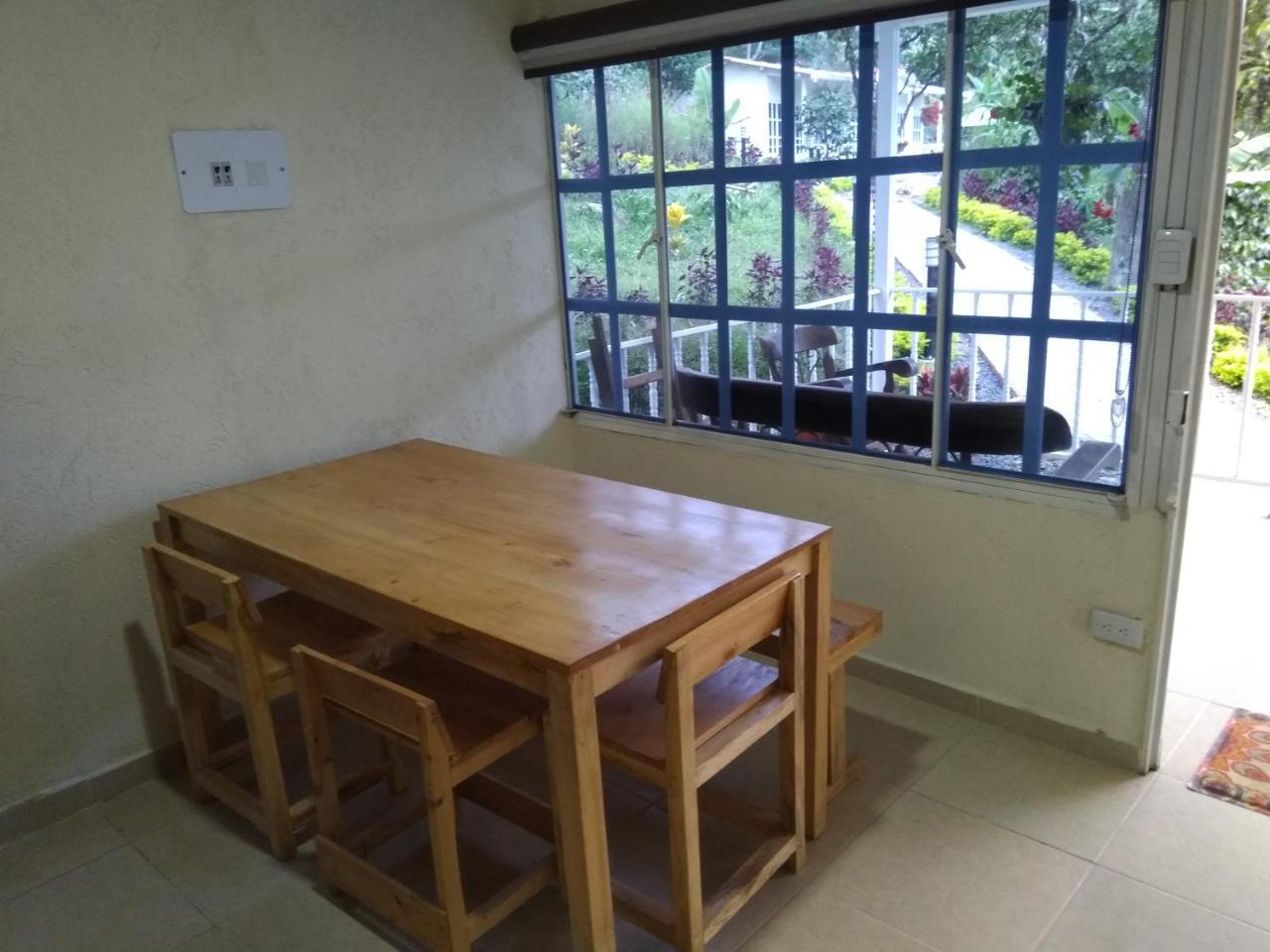 Hostal Fisterra Моникира Екстериор снимка