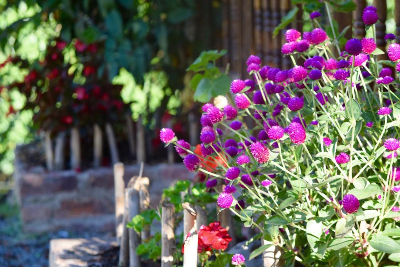 Hostal Fisterra Моникира Екстериор снимка